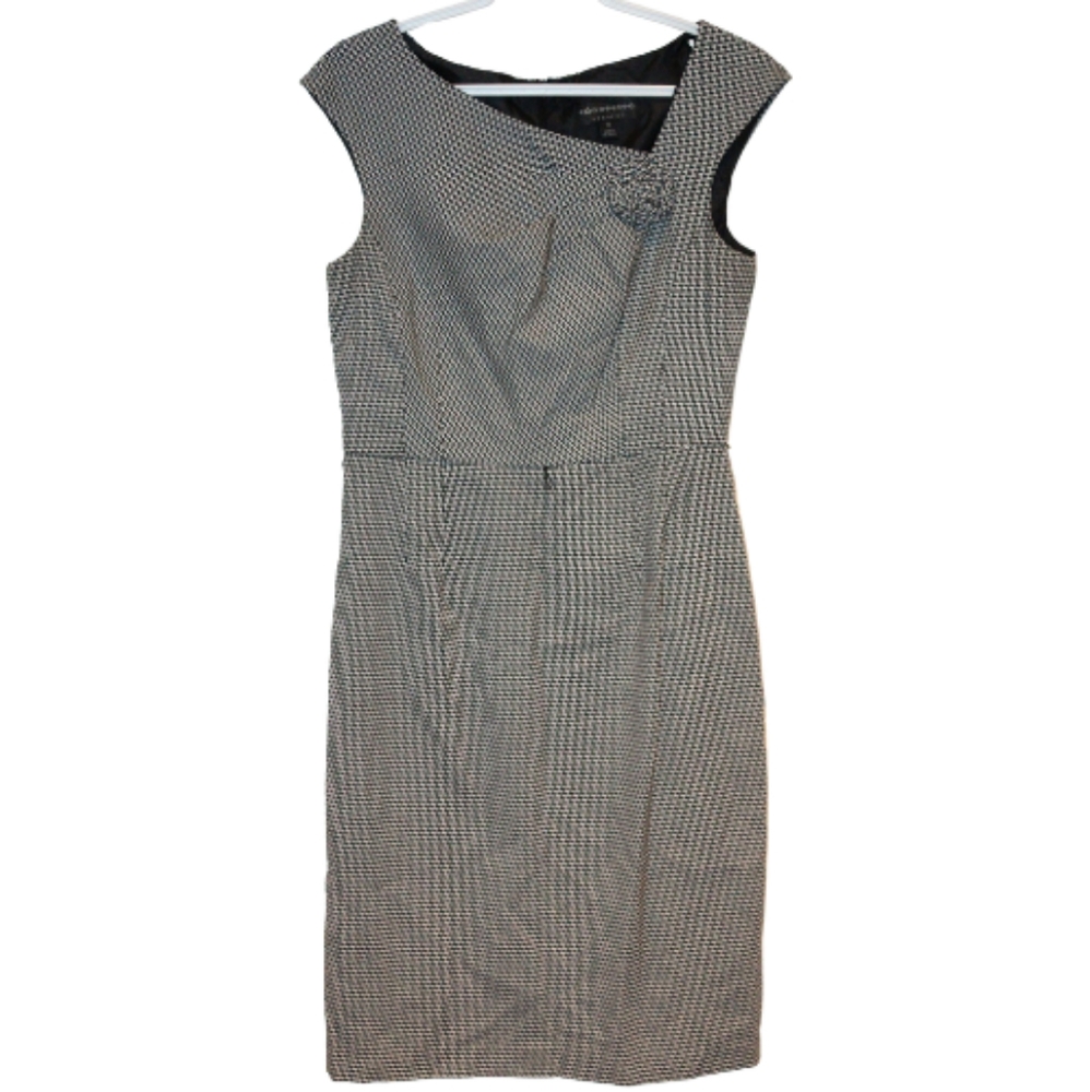 2/$40 🏷 Connected Black & White Knit-Like Dress Size 10